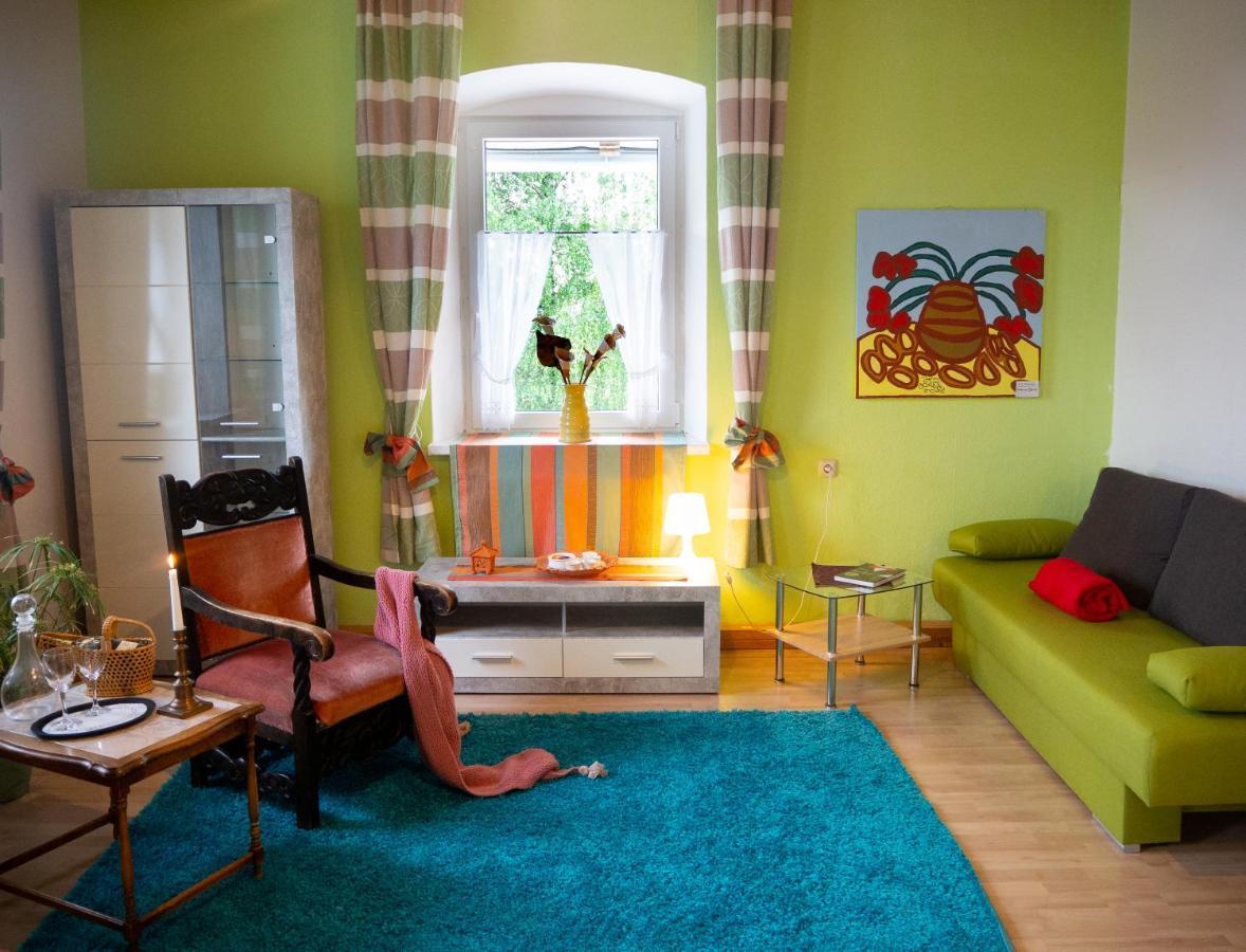 Апартаменты Nussdorfer Hof Нусдорф-ам-Инн Экстерьер фото